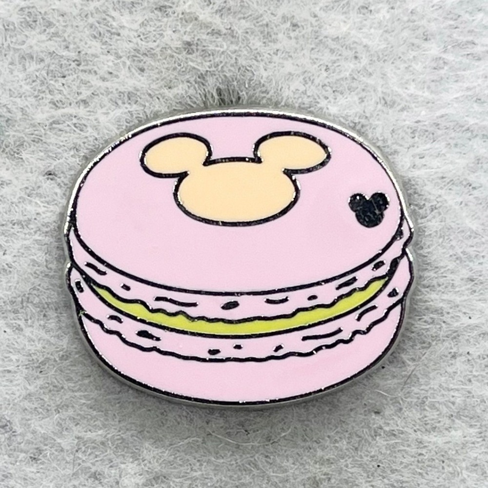 🔮 5/$25 Disney Pink Macaron Pin